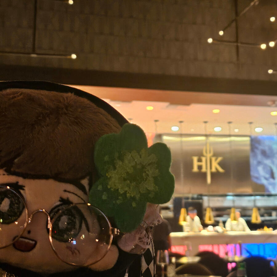 a shy cloverdoll at gordon ramseys HELLS KITCHEN !